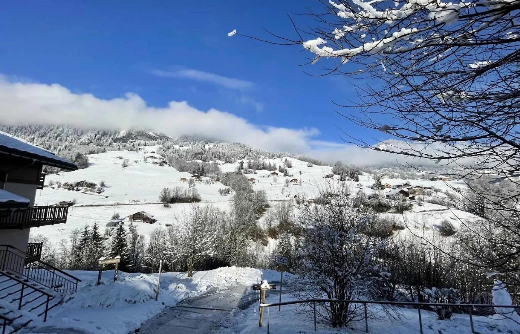 Les Chalets Des Evettes - Appartement Deux Chambres Au Pied Des Pistes Dans Une Residence Avec Piscine Mae-6291 Flumet 0*,  Franciaország